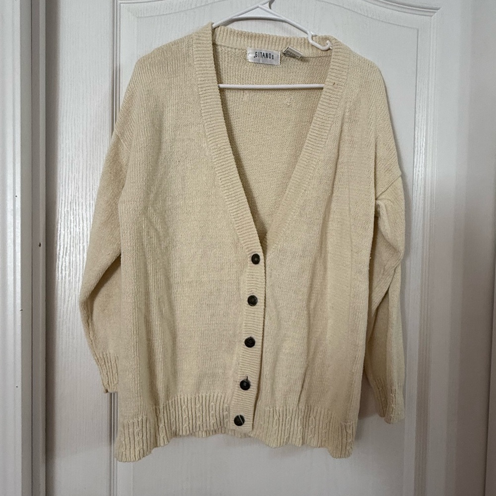 Vintage Gitano Women’s Button Front Cardigan Sz Med.  O-0169